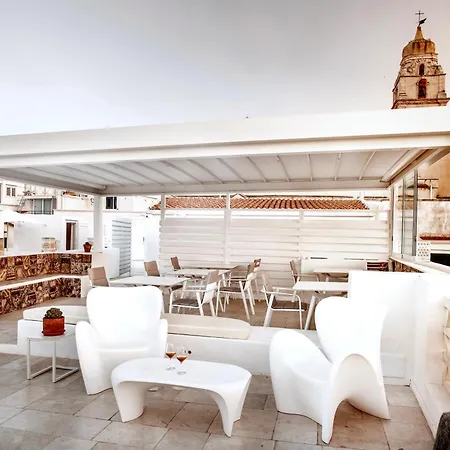 Frühstückspension Dimora Del Dragone 4*