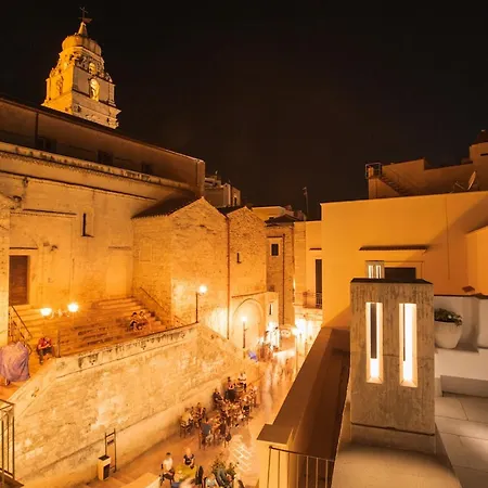 לינה וארוחת בוקר Dimora Del Dragone ויאסטה