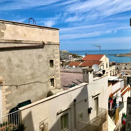 Dimora Del Dragone לינה וארוחת בוקר