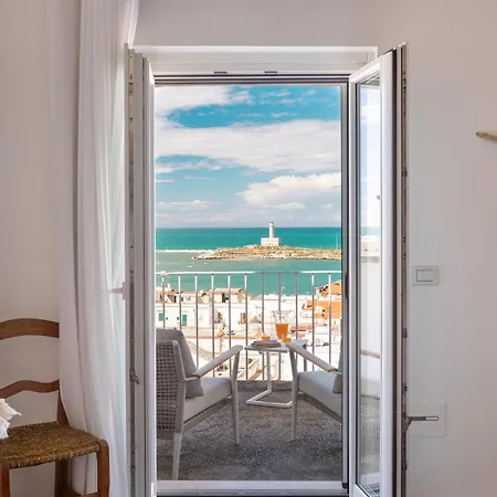 Dimora Del Dragone Bed & Breakfast 4*