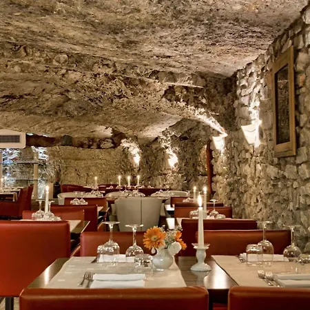 לינה וארוחת בוקר Dimora Del Dragone