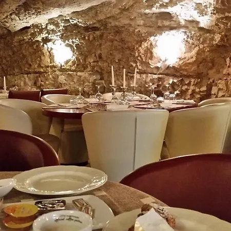 Dimora Del Dragone ויאסטה