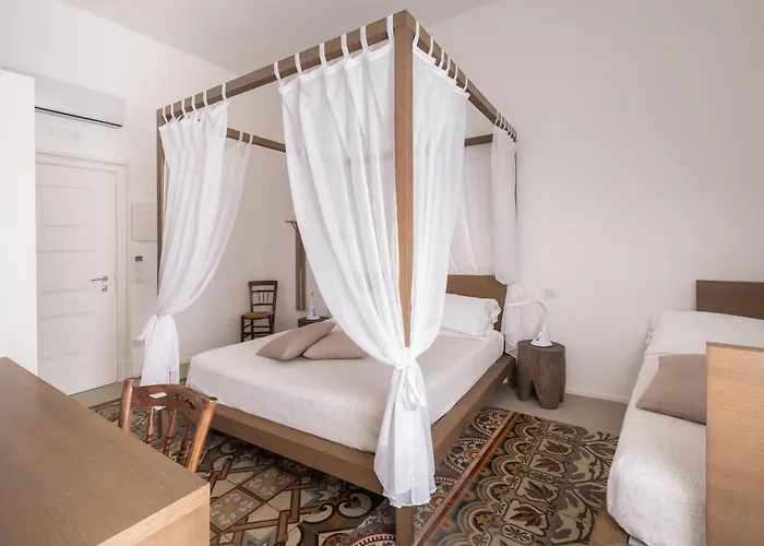 Dimora Del Dragone Alojamento de Acomodação e Pequeno-almoço Vieste